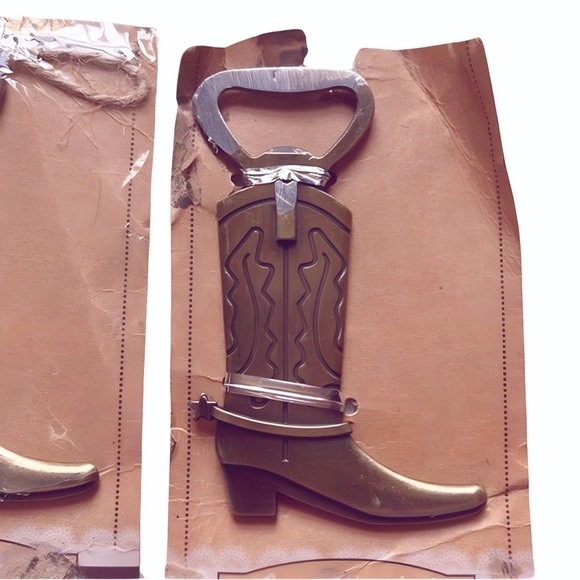 Pack of 3 Western-Style Bottle Opener Shaped Like a Cowboy Boot - Picture 2 of 3